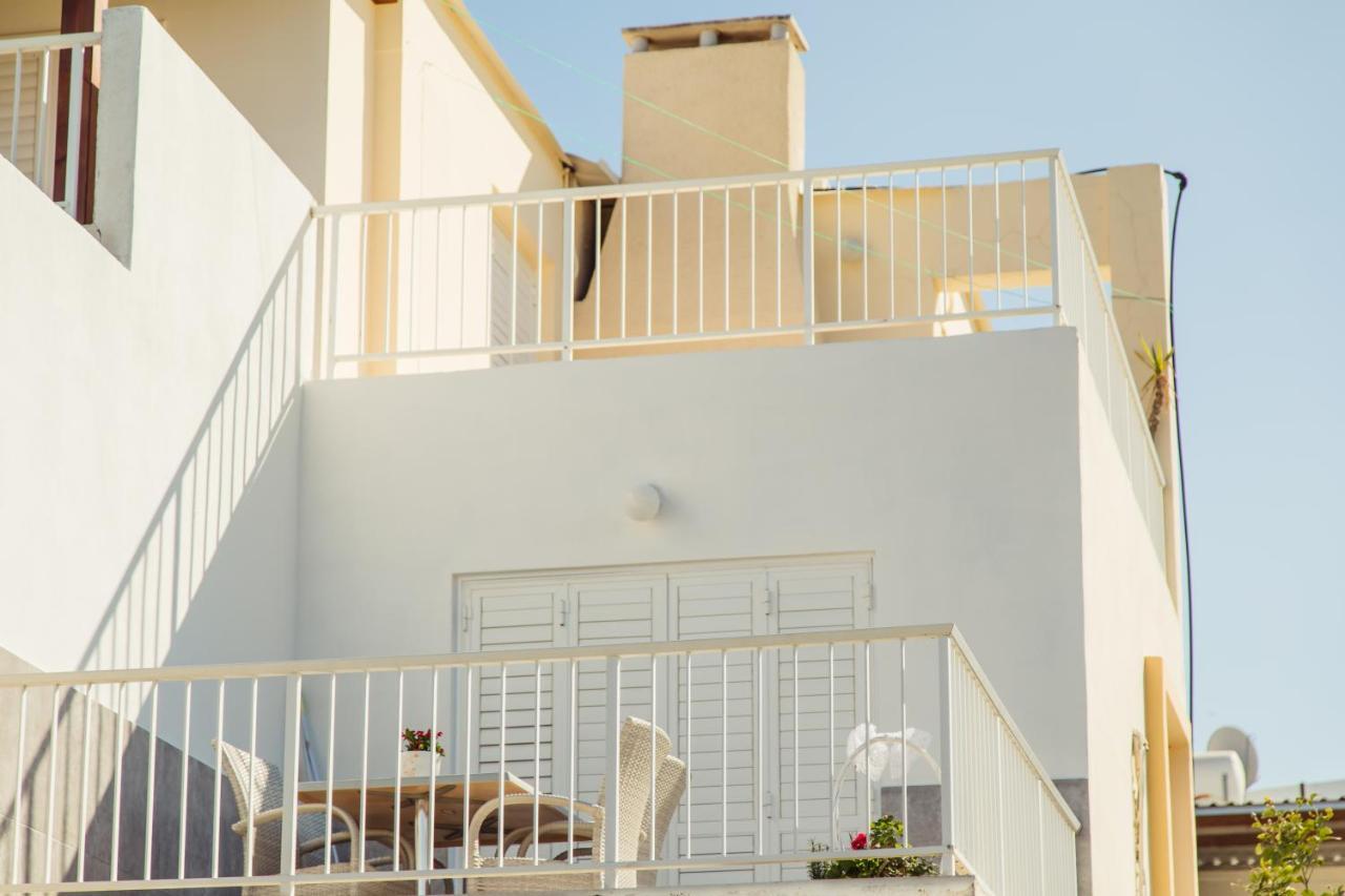 Jimmy'S Flat Paralimni Exterior photo