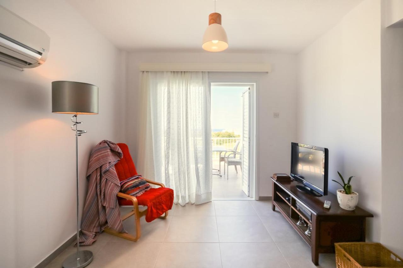Jimmy'S Flat Paralimni Exterior photo