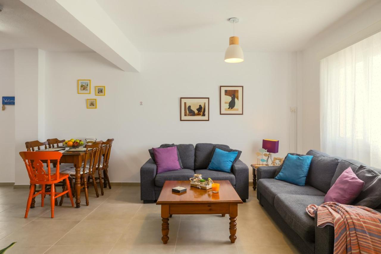 Jimmy'S Flat Paralimni Exterior photo