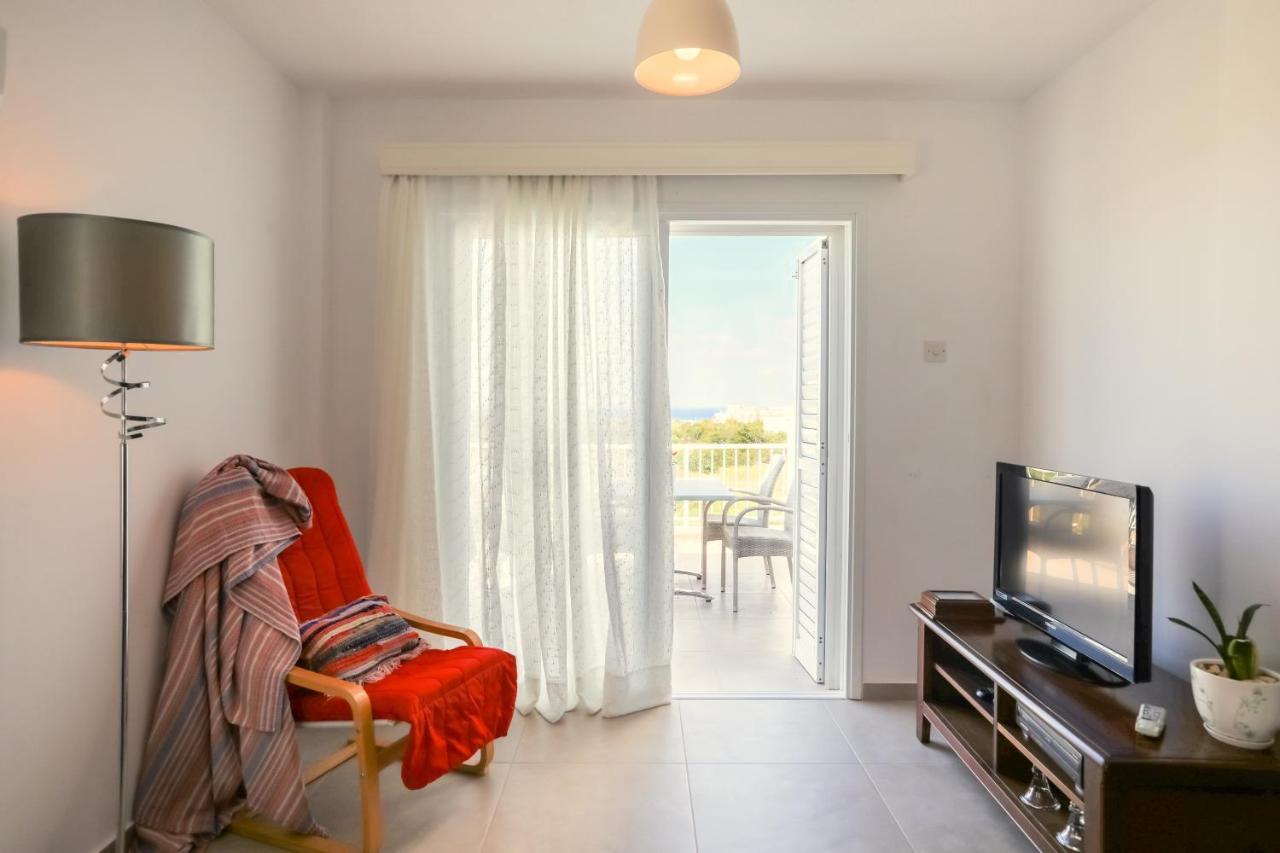 Jimmy'S Flat Paralimni Exterior photo