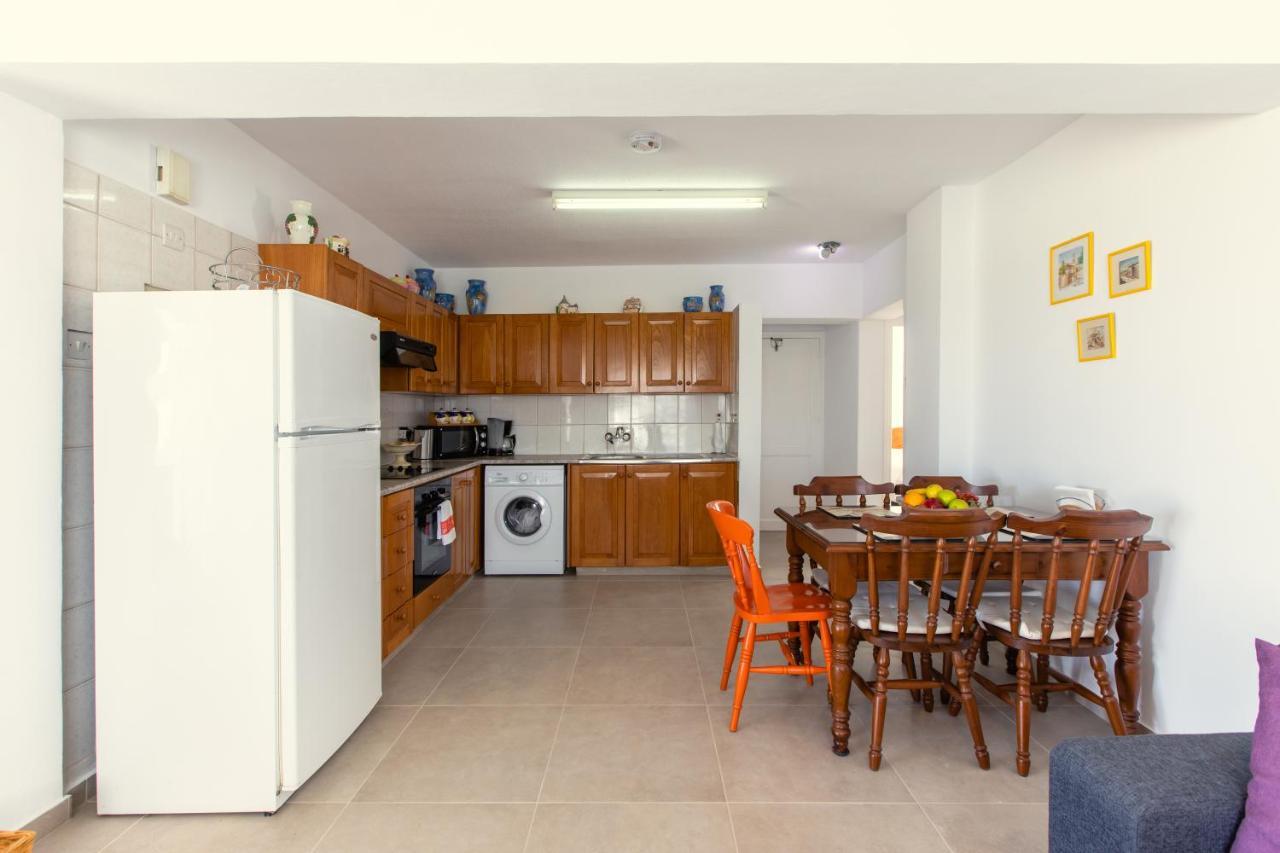 Jimmy'S Flat Paralimni Exterior photo